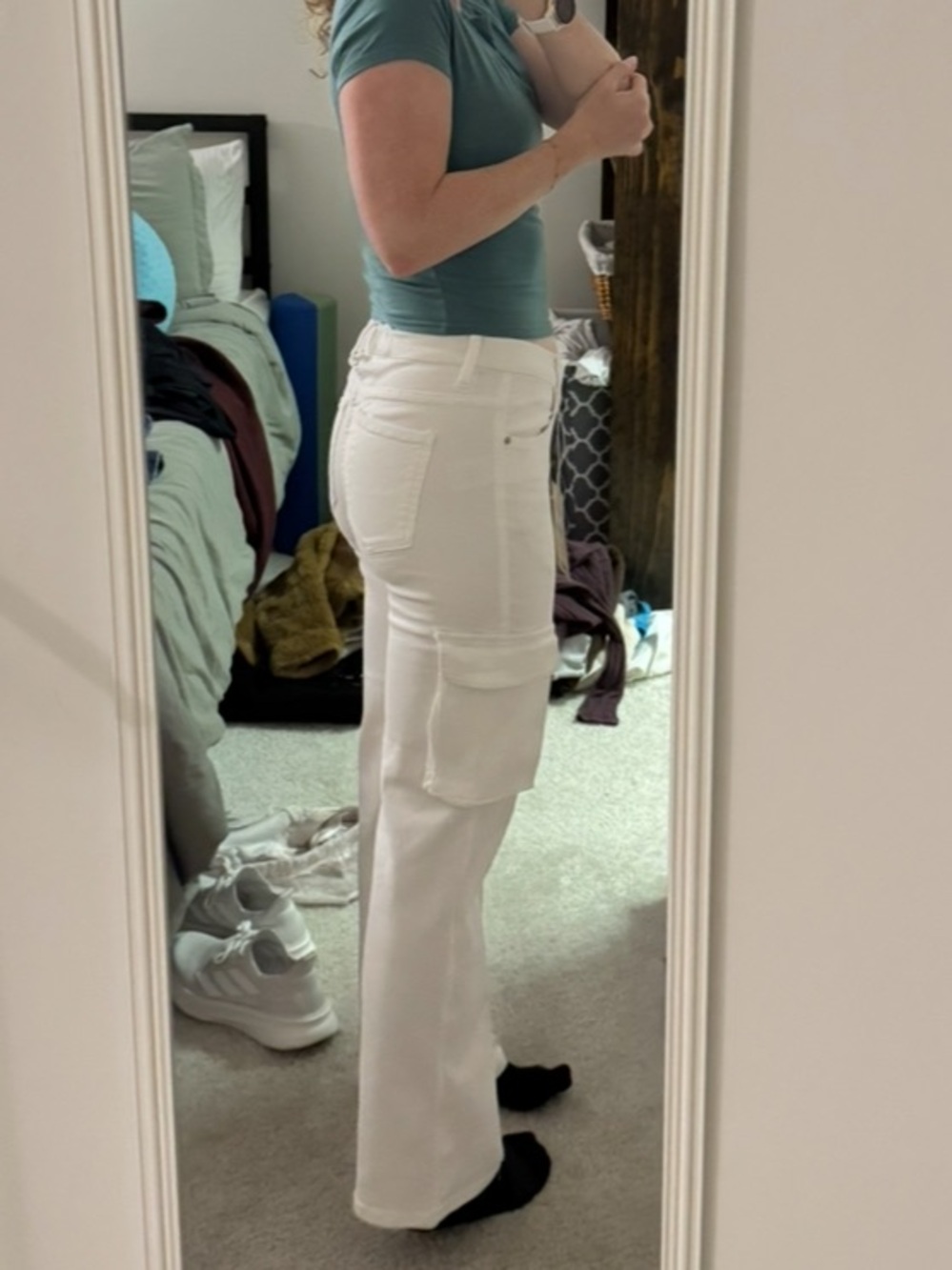 LOVEGEN White Women's Cargo Jeans